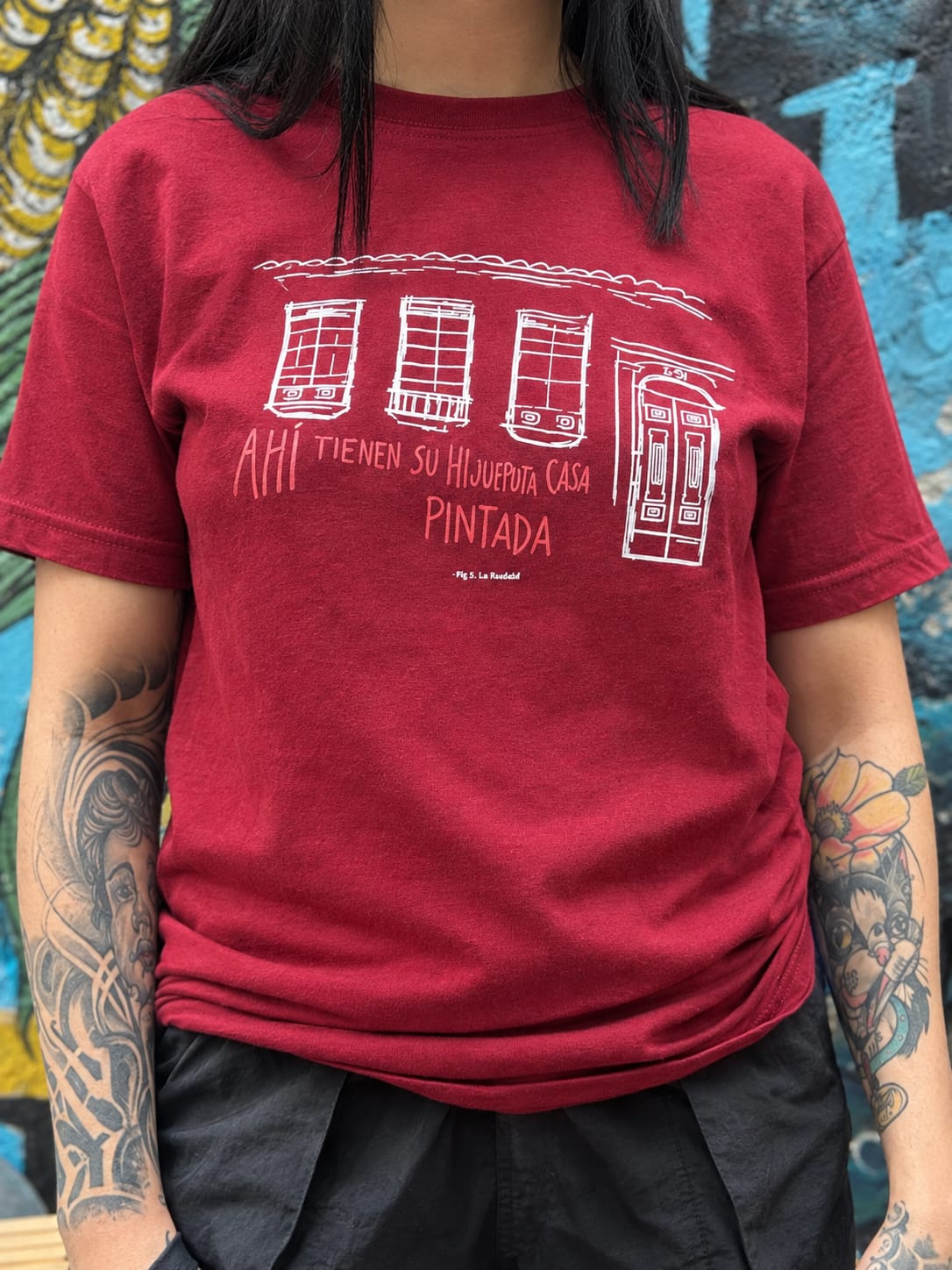 Camiseta La Vox Populi "Ahí tiene su casa pintada" - Imagen 3